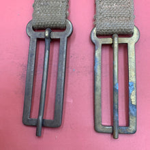 Charger l&#39;image dans la galerie, Original WW2 British Army 37 Pattern Webbing Brace Adaptors Pair
