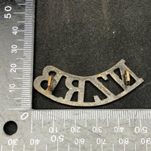 Lade das Bild in den Galerie-Viewer, Image #4
