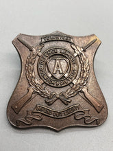 Load image into Gallery viewer, Original WW2 British Home Front Dulwich &amp; District Defence League Cap Badge
