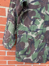 Charger l&#39;image dans la galerie, Genuine British Army DPM Camouflaged Combat Smock Jacket - Size 180/96
