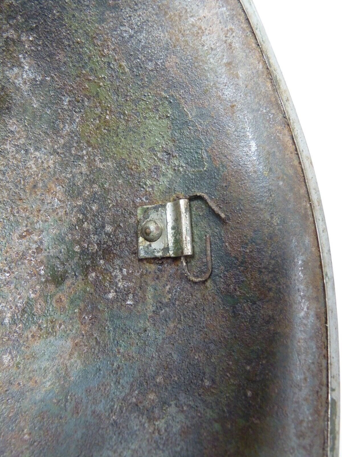 Mk3 Canadian / British Army Original WW2 Turtle Helmet High Rivet - The Militaria Shop