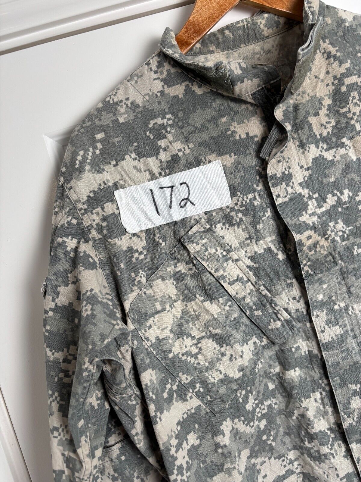Surplus US Army ACU Combat Uniform Jacket-Medium Long - The Militaria Shop