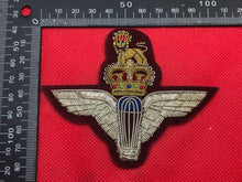 Load image into Gallery viewer, British Army Bullion Embroidered Blazer Badge - Parachute Regiment
