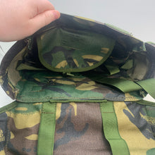 Charger l&#39;image dans la galerie, Genuine British Army DPM Respirator Haversack Gas Mask Bag
