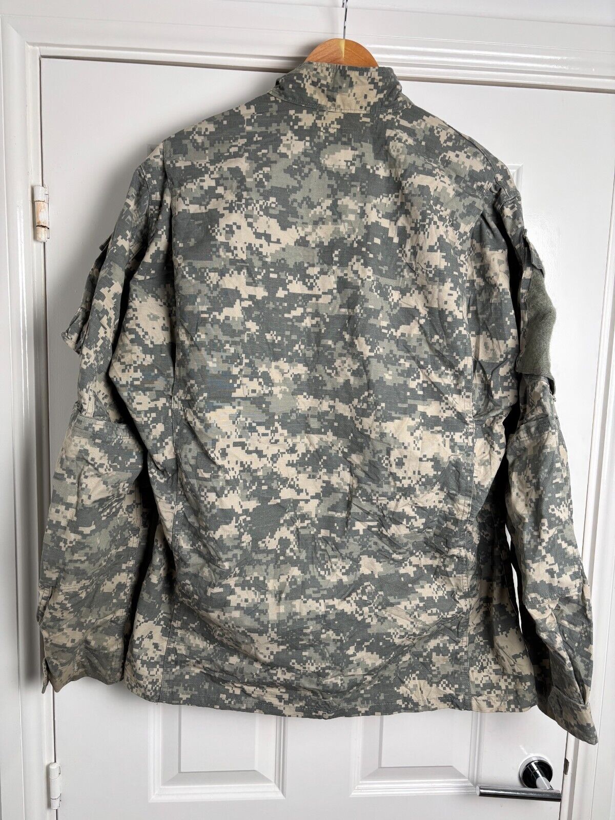 Surplus US Army ACU Combat Uniform Jacket-Medium Long - The Militaria Shop