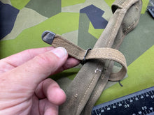 Load image into Gallery viewer, Original WW2 US Army Pick Mattox Canvas Cover - The Militaria Shop
