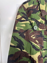 Load image into Gallery viewer, Genuine British Army DPM Camouflaged Field Jacket-Size 170/96 - The Militaria Shop
