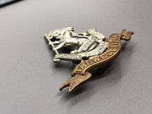 Lade das Bild in den Galerie-Viewer, Original British Army WW2 The West Riding Regiment Cap Badge Sweetheart Brooch
