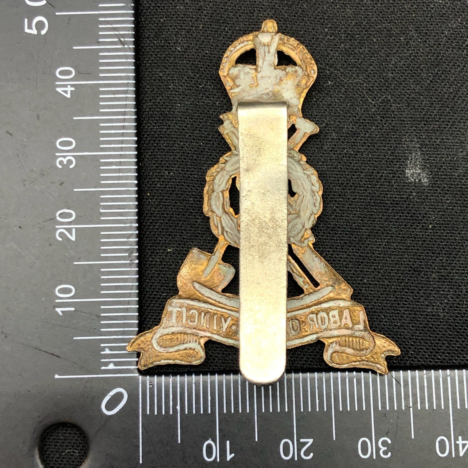 Original British Army Cap Badge - Royal Pioneer Corps - The Militaria Shop