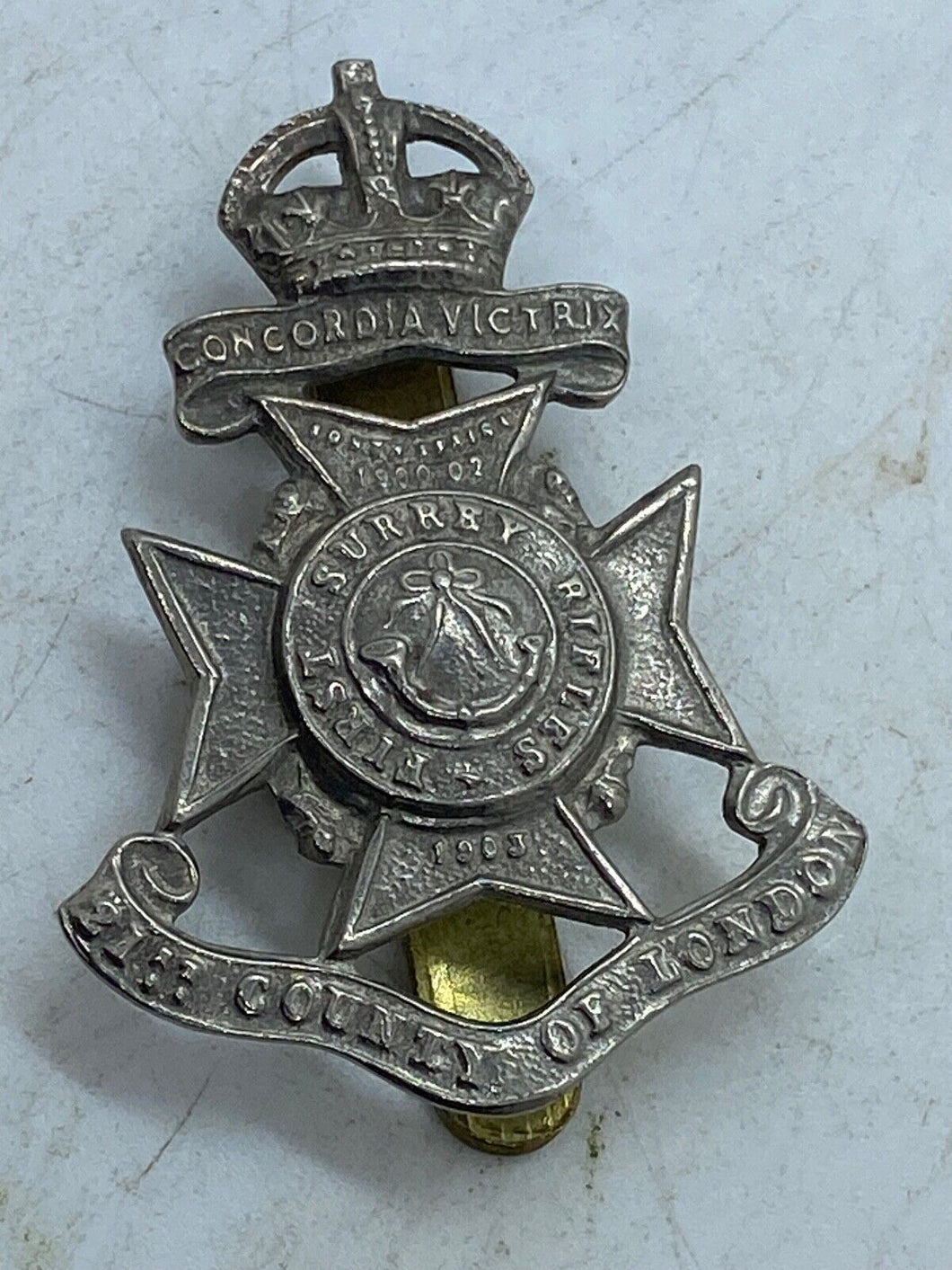 Original British Army WW1 1st Surrey Rifles / 21st County of London Cap Badge