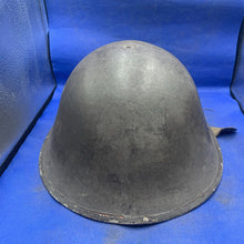 Charger l&#39;image dans la galerie, Original British Army Combat Helmet Mk4 Complete with Liner &amp; Chinstrap
