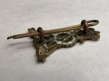 Load image into Gallery viewer, Original British Army Collar Badge - Labour Corps
