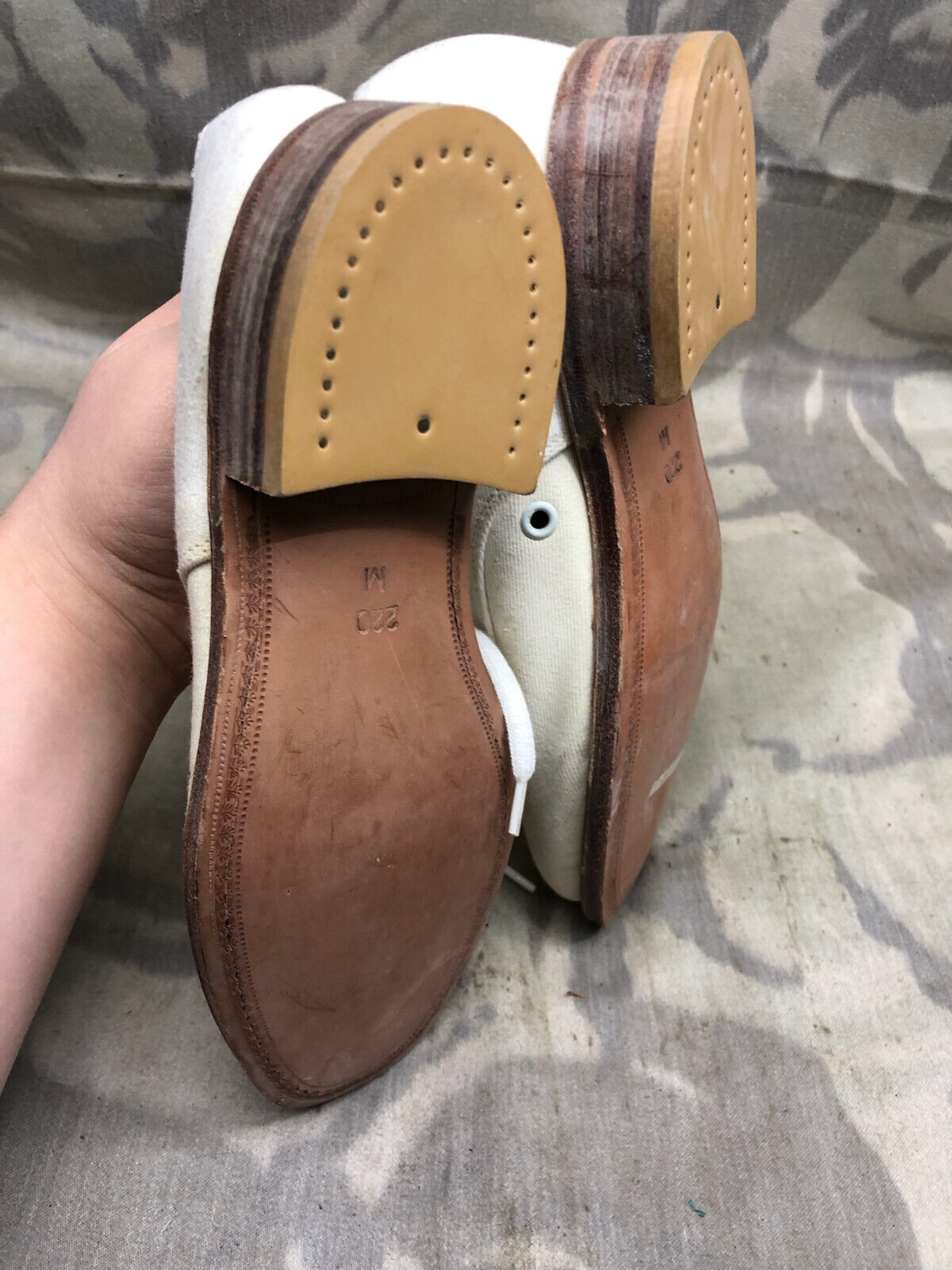 Genuine British Army Women's White Summer Shoes - WW2 Pattern - Size UK 3 M - The Militaria Shop