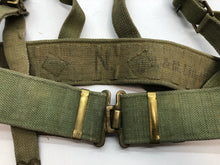 Charger l&#39;image dans la galerie, Original WW2 British Army 37 Pattern Belt &amp; Shoulder Straps Set - 38&quot; Waist
