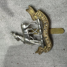 Load image into Gallery viewer, Original WW2 British Army Cap Badge - Royal Warwickshire Regiment
