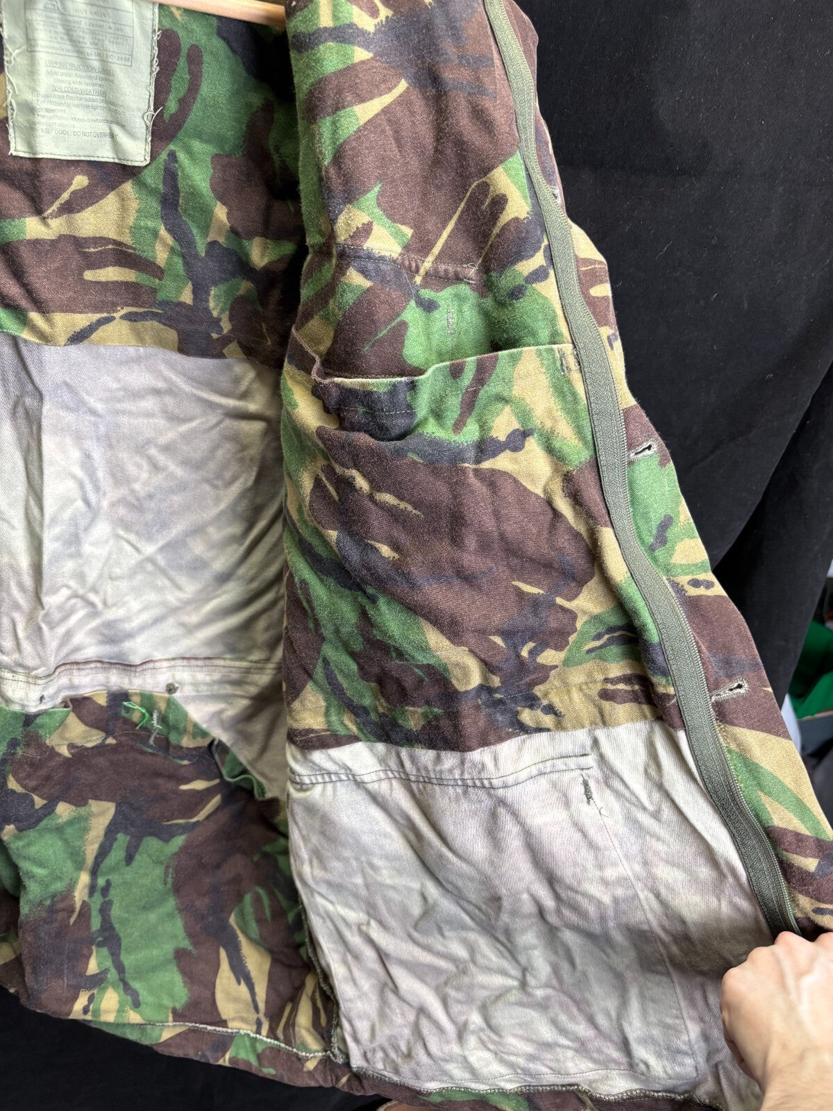 Surplus British Army DPM Pattern Camouflaged Smock Combat-170/`104 - The Militaria Shop