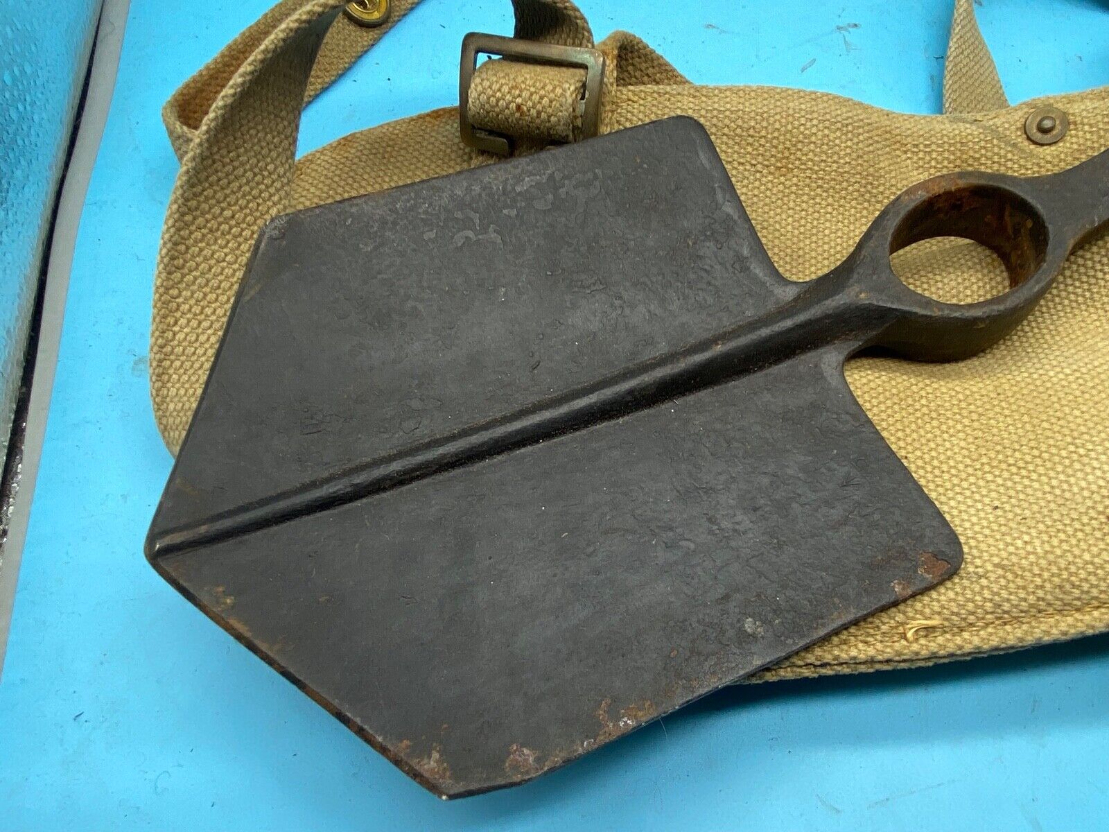 Original WW2 British Army Canvas Handle, Carrier & 1944 Dated Helve with Strap - The Militaria Shop