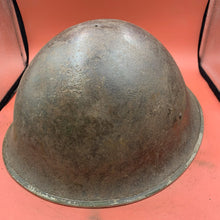 Charger l&#39;image dans la galerie, Original British / Canadian Army WW2 Soldiers Military Combat Mk3 Turtle Helmet
