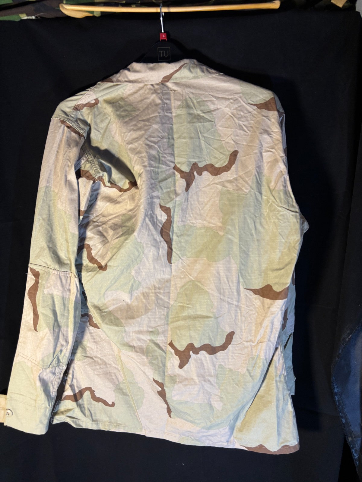 Gulf War US Army DCU Camouflaged Combat Field Coat/Jacket - Medium/Long - The Militaria Shop