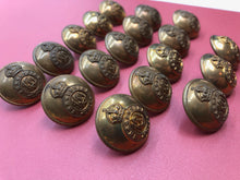 Load image into Gallery viewer, Group of Original WW1 Shropshire Regiment British Army Uniform Buttons
