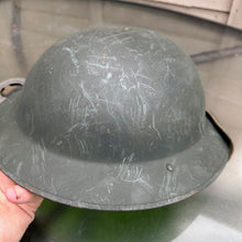 Charger l&#39;image dans la galerie, Original Belgian Army Helmet - Ideal for WW2 British Reenactment - Brodie Style
