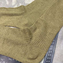 Lade das Bild in den Galerie-Viewer, Originale, khakifarbene Wollsocken für Offiziere der Britischen Armee aus dem 2. Weltkrieg, neu und aus altem Lagerbestand, verschiedene Größen 
