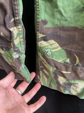 Load image into Gallery viewer, Original British Army 1968 Pattern Combat DPM Trousers - 28&quot; Waist
