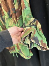 Charger l&#39;image dans la galerie, Original British Army DPM Combat Jacket Smock - Size 170/96
