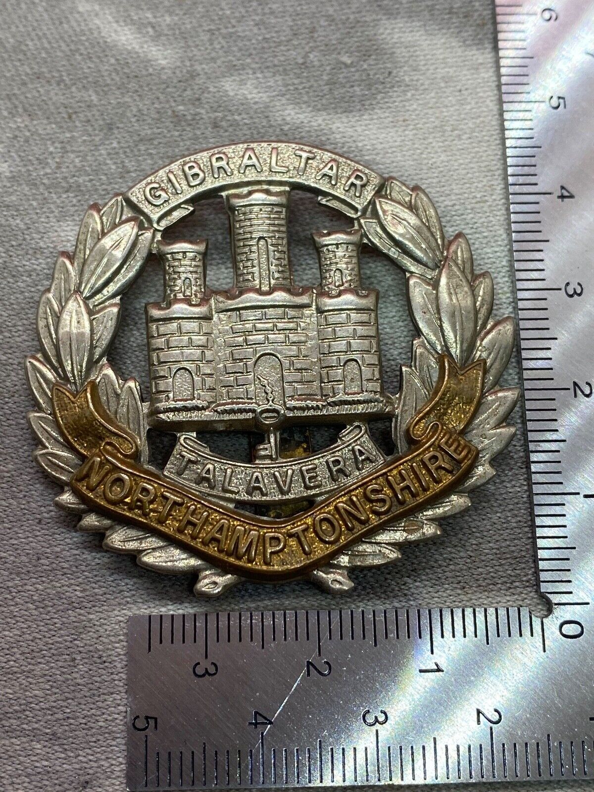 Original British Army WW1 / WW2 Northamptonshire Regiment Cap Badge ...