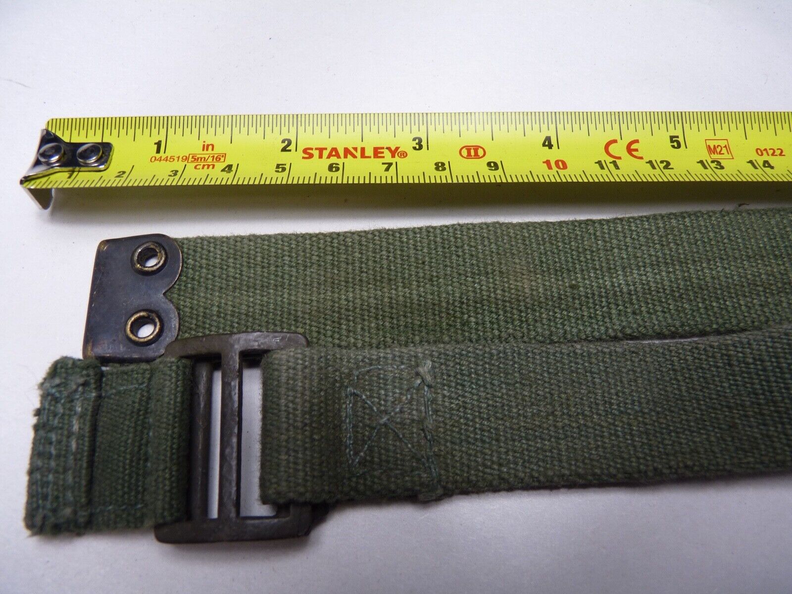 Original WW2 British Army 44 Pattern Shoulder / Extended Equipment Strap - 1945 - The Militaria Shop