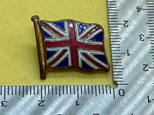 Load image into Gallery viewer, Original WW1 British Fundraising Enamel Badge - Depicting Flag of Great Britain
