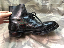 Charger l&#39;image dans la galerie, Original British Army Hobnailed Soldiers Ankle Ammo Boots WW2 Style - Size 10L
