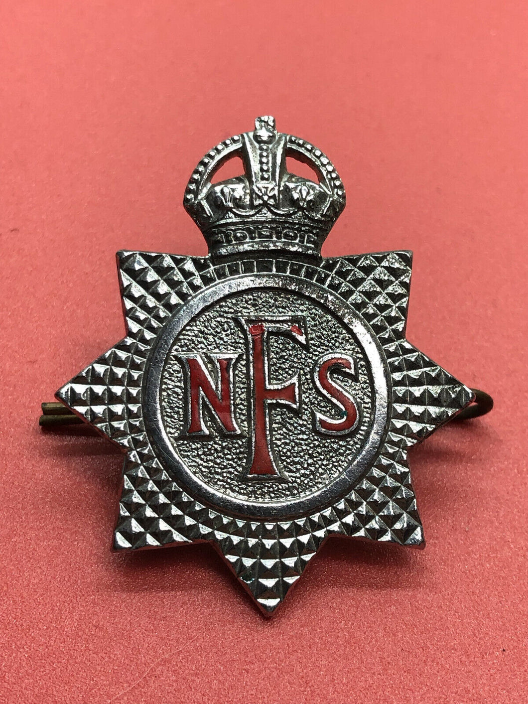 British Home Front National Fire Service NFS Kings Crown Cap Badge