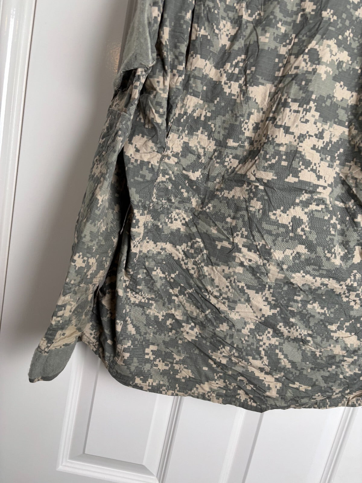 Surplus US Army ACU Combat Uniform Jacket-Medium Regular - The Militaria Shop
