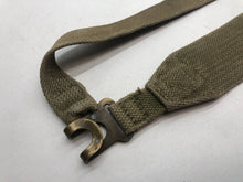 Lade das Bild in den Galerie-Viewer, Original British Army 37 Pattern Single L Strap - WW2 Pattern
