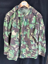 Load image into Gallery viewer, Original British Army 1968 68 Pattern DPM Combat Jacket Smock - 40&quot; Chest
