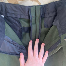 Charger l&#39;image dans la galerie, Genuine British Army Green Barrack Dress Trousers - Size 80/96/112
