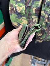 Load image into Gallery viewer, Surplus British Army Woodland DPM Smock Combat Jacket -Size 170/112 - The Militaria Shop
