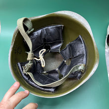 Lade das Bild in den Galerie-Viewer, Original WW2 Russian Army Ssh 40 Combat Helmet - Interesting Marking!
