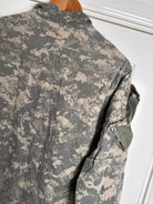 Surplus US Army ACU Combat Uniform Jacket-Medium Regular - The Militaria Shop