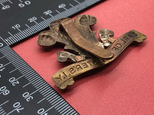 Load image into Gallery viewer, Original WW1 British Army Earl of Chester&#39;s Imperial Yeomanry Cap Badge
