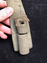 Charger l&#39;image dans la galerie, Original WW2 British Army 37 Pattern No.4 Stick Bayo Webbing Frog
