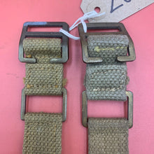 Charger l&#39;image dans la galerie, Original WW2 British Army 37 Pattern Webbing Brace Adaptors Pair
