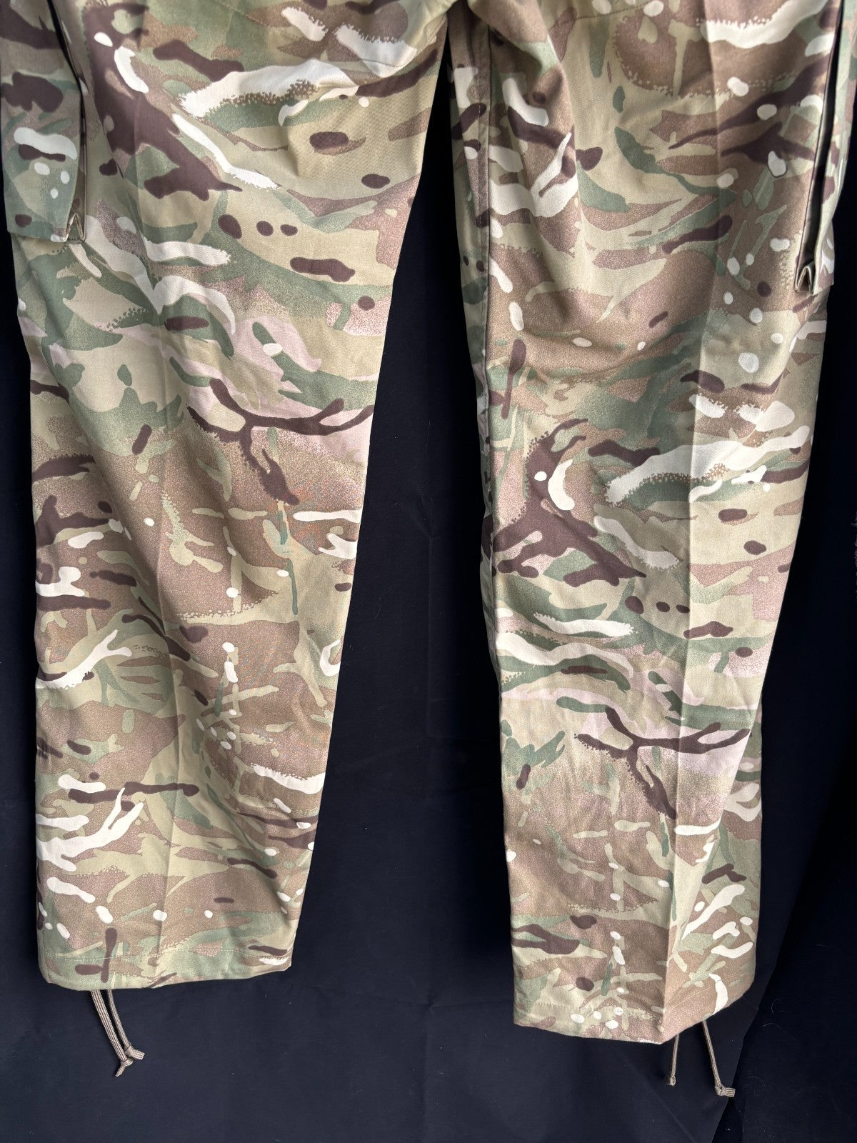 Genuine British Army MTP Combat Windproof Trousers - Size 82/80/96 - The Militaria Shop