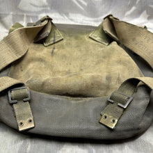 Load image into Gallery viewer, Original WW2 British Army / RAF 37 Pattern Webbing Small Pack &amp; L Straps Set
