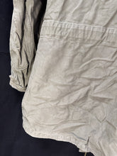 Charger l&#39;image dans la galerie, Genuine German Army Cold Weather Parka - 50&quot; Chest - The Militaria Shop
