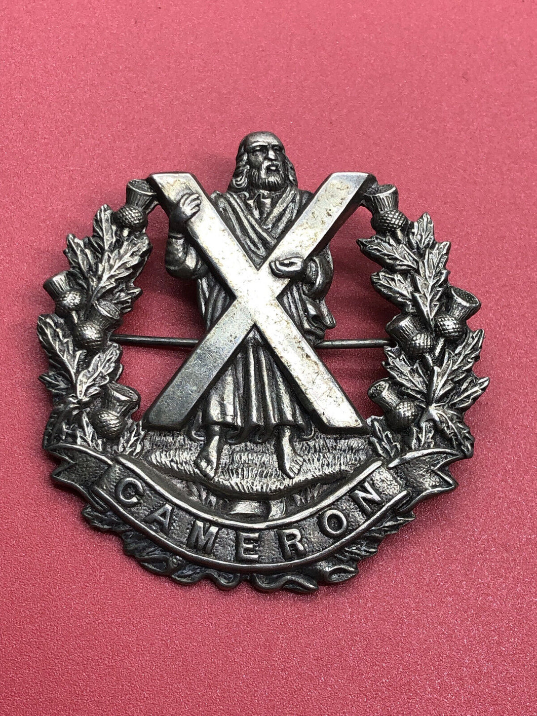 Original WW1 British Cameron Highlanders Sweetheart Brooched Cap Badge