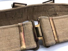 Charger l&#39;image dans la galerie, Original WW2 British Army 37 Pattern Soldiers Belt - Size Normal - 38&quot; Waist
