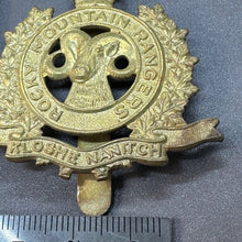 Load image into Gallery viewer, Rocky Mountain Rangers - Kloshe Nanitch - Genuine Canadian Army Cap Badge
