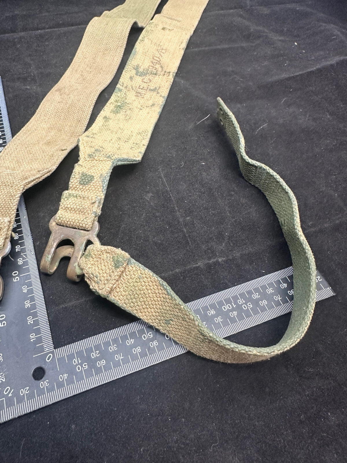 Original WW2 Dated British Army 37 Pattern L Strap Set - The Militaria Shop